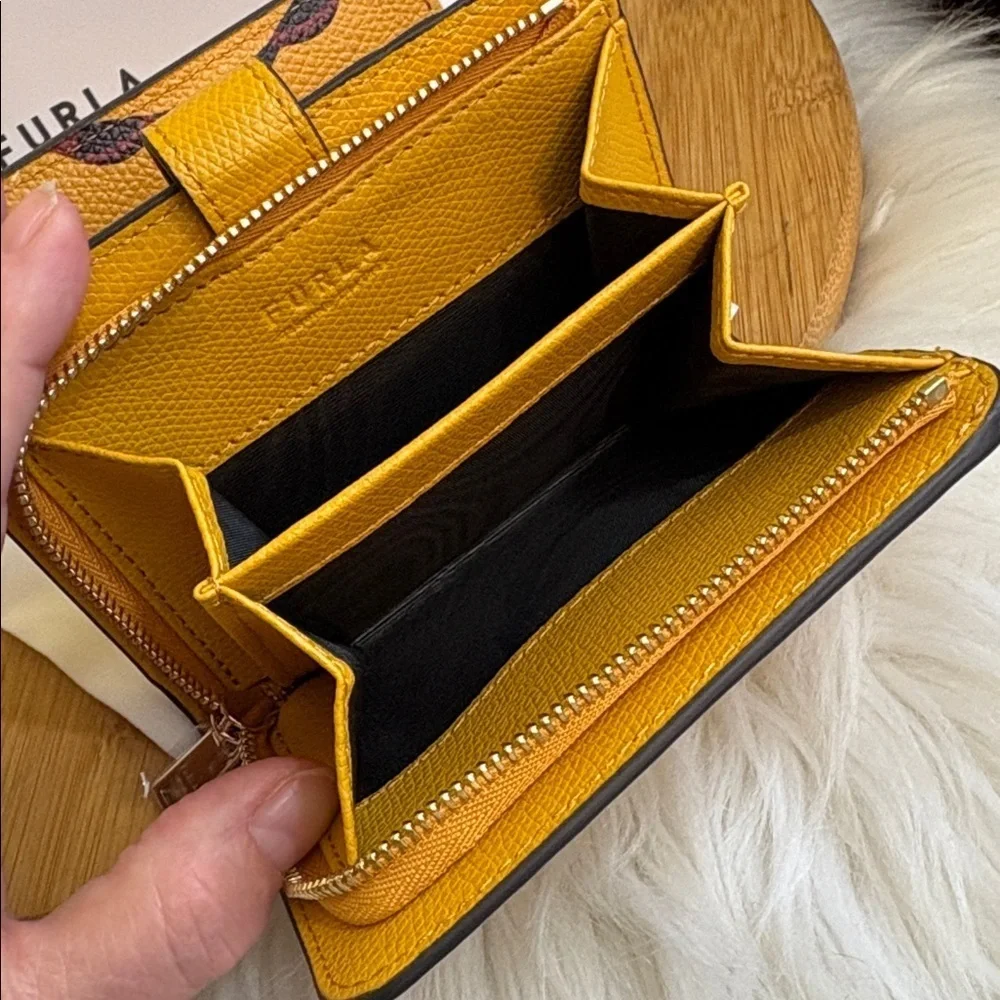 Furla | Babylon Saffiano Leather Compact Trifold Zip Around Flap Snap Wallet NIB